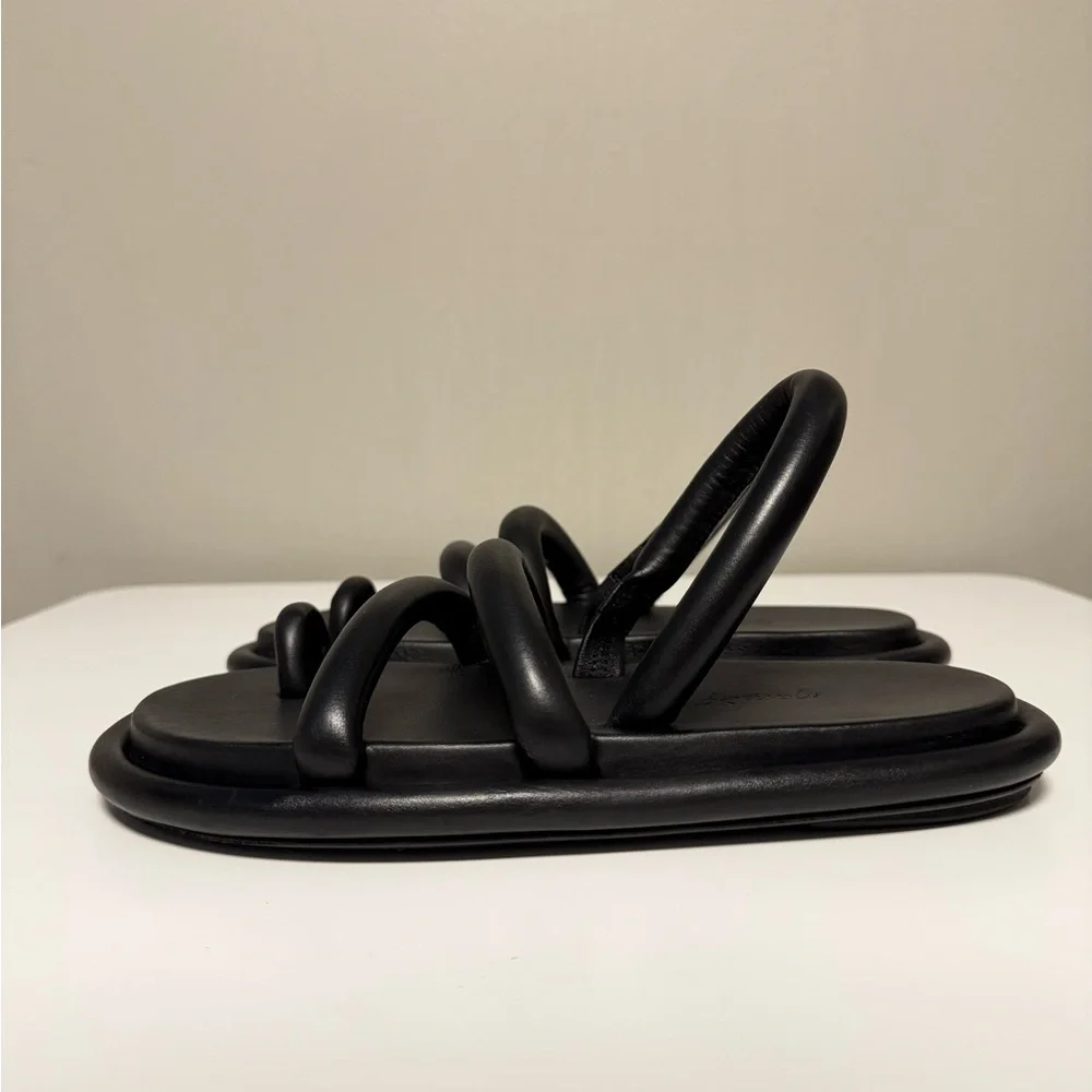 MARSELL Spalmata Toe-Ring Flat Sandals Black Women’s EU 37.5 US 7.5 UK 4.5 - Picture 1 of 9